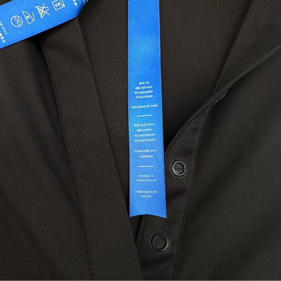 Kit Ace Technical Cashmere Blend Black Top - Picture 6 of 14